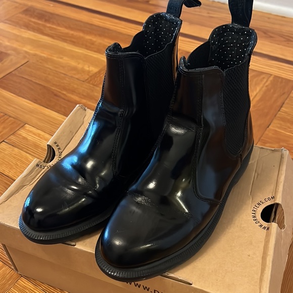 Dr Martens Chelsea Boots Flora, black polished size 6 - Picture 2 of 7